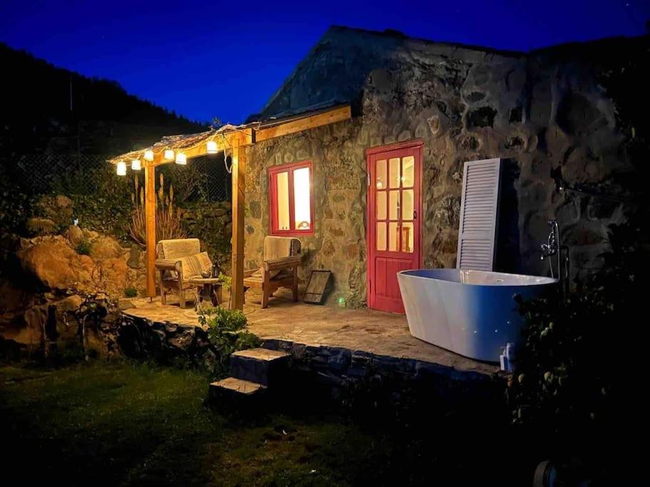 Lilly'S Finca - Romantischter Rueckzugsort - Pool فيلافلور المظهر الخارجي الصورة